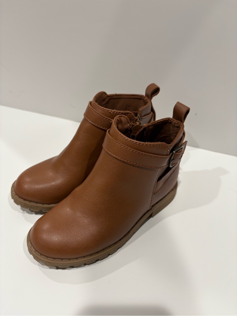 Old Navy Toddler Brown Ankle Boots w/ Side Buckle detail and inside zip, size 10
